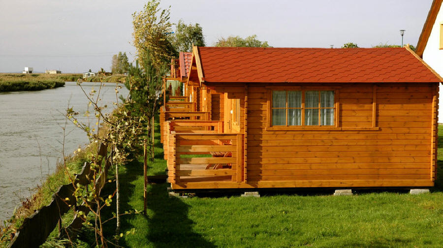 rekreationscenter tält stadscamping året runt lanthus rum boende boende i Polen Östersjön Leba